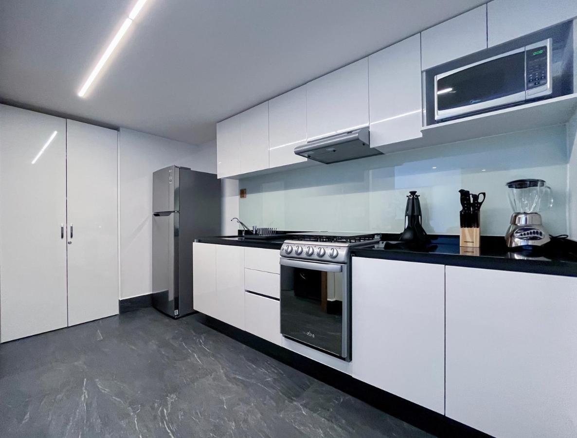 Mi Zona Lodging Condesa Kota Meksiko Bagian luar foto