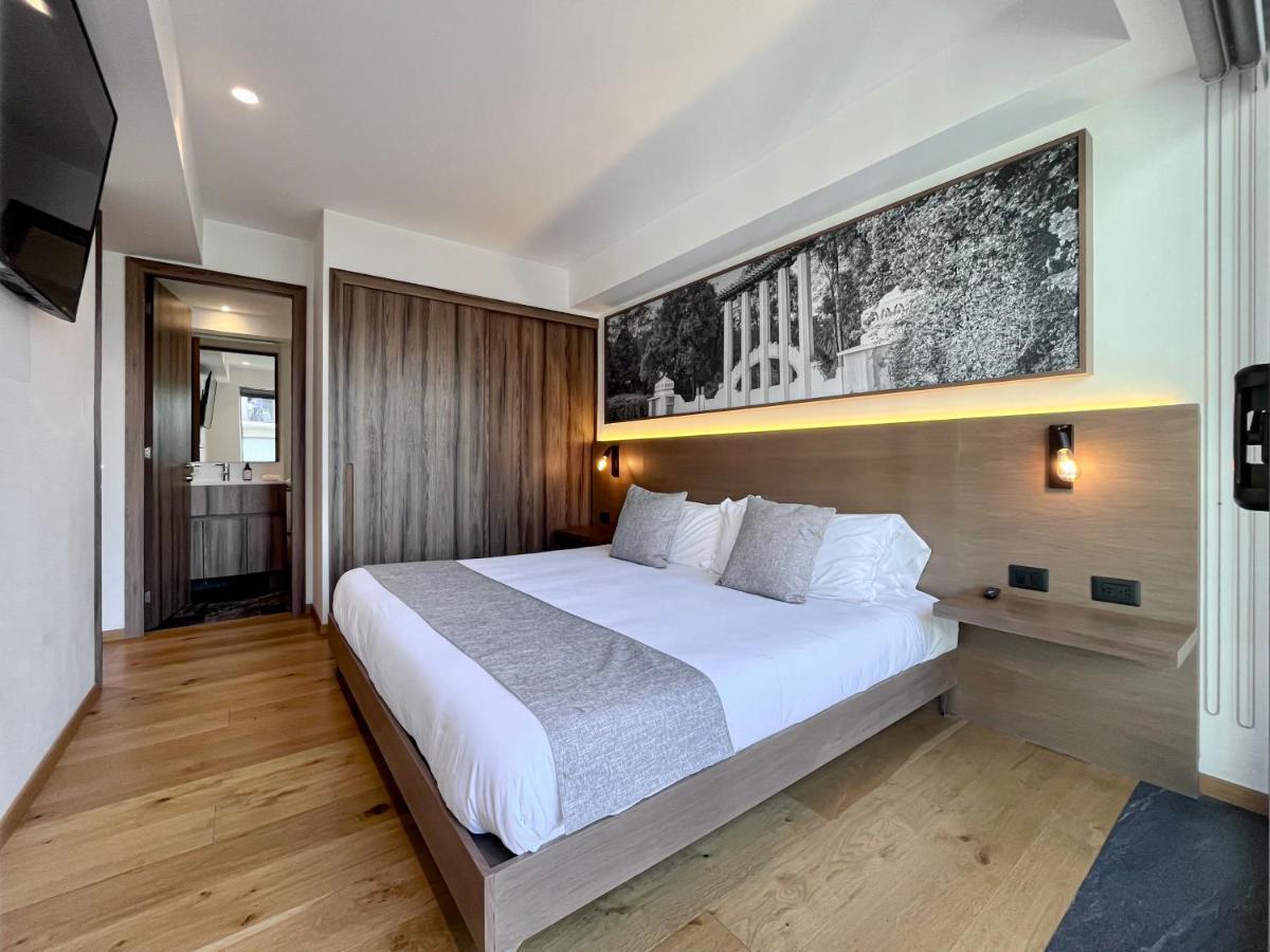 Mi Zona Lodging Condesa Kota Meksiko Bagian luar foto